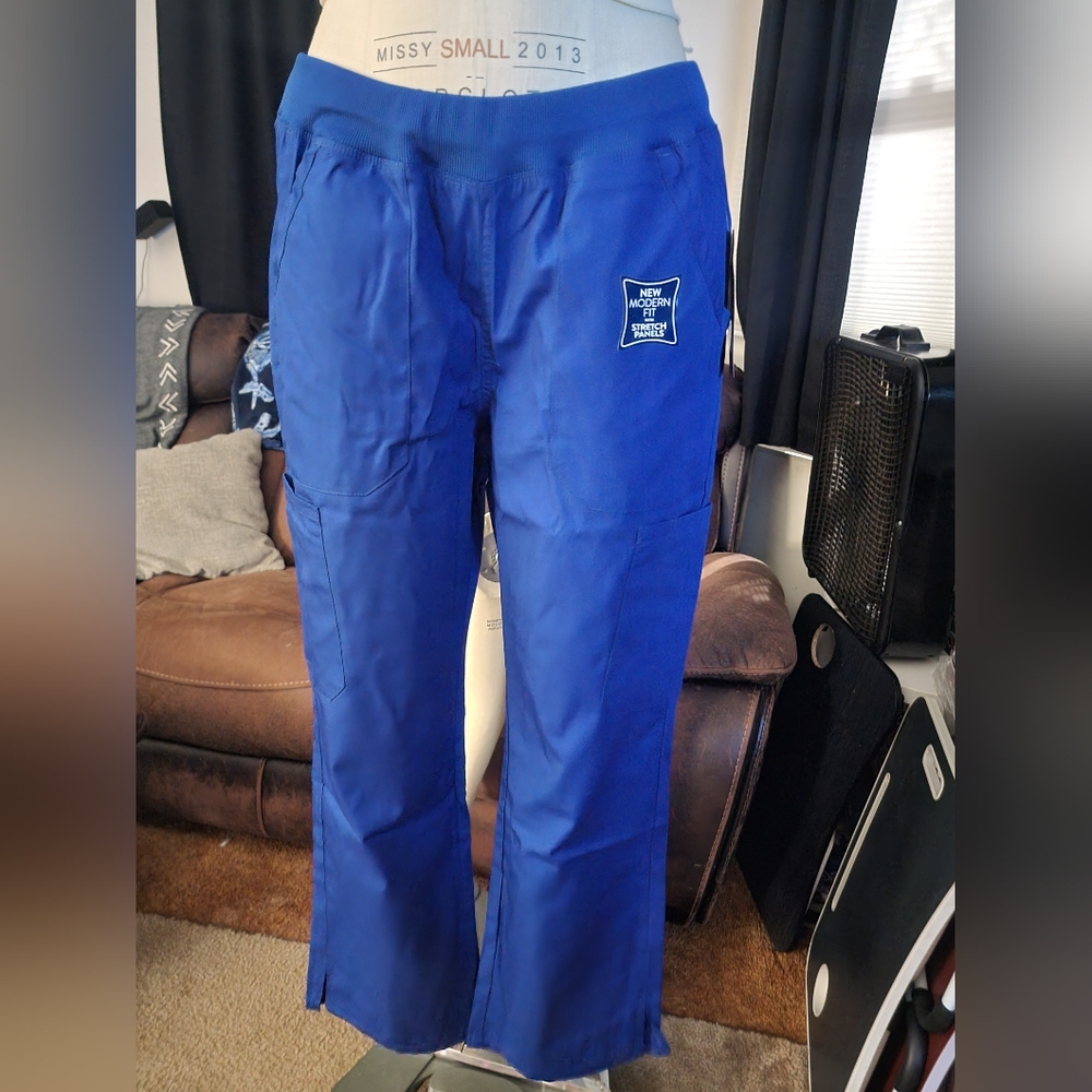 Womens pull on scrub pants